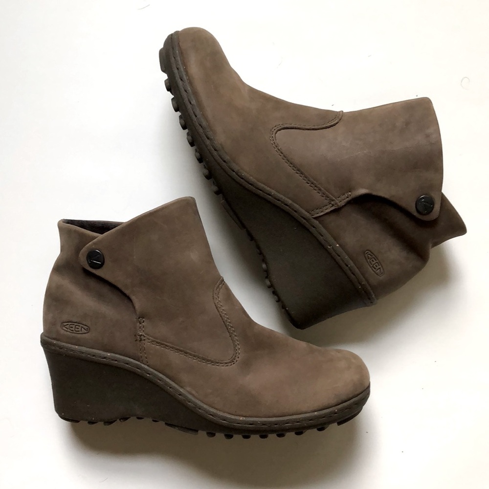 KEEN Akita ankle wedge boots, leather, size 7 US (37.5)